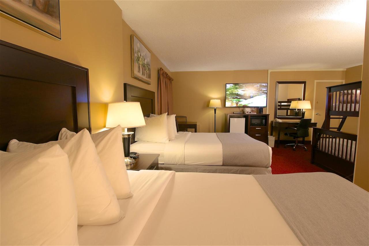 Clarion Pointe Hotel Medicine Hat Exterior foto
